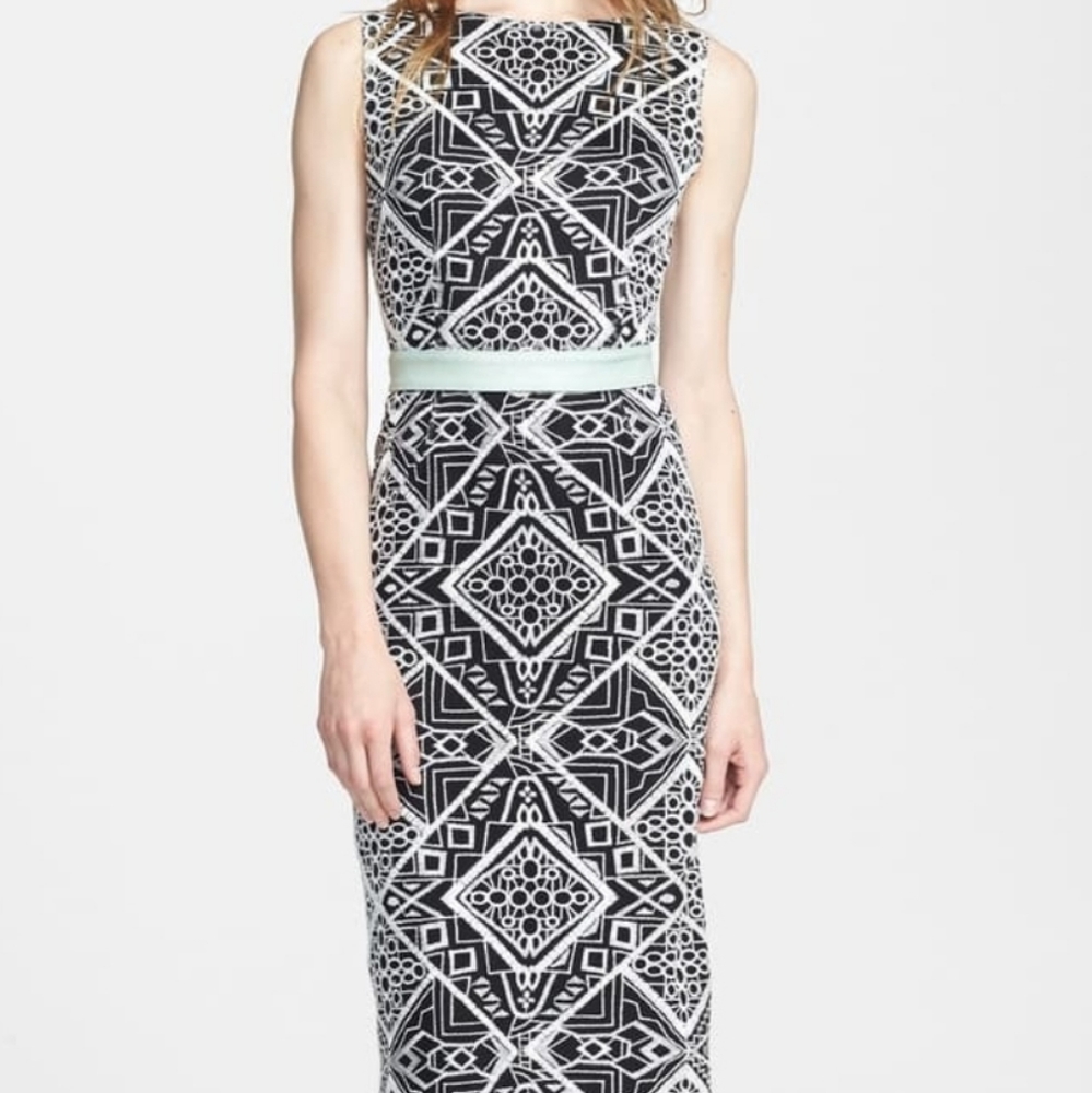 ANTHRO Korovilas Blk/Wht embroidered dress